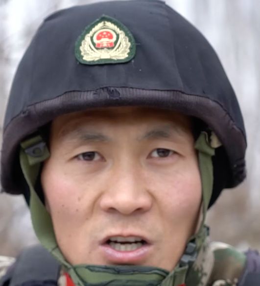 武警新疆总队喀什支队塔什库尔干县中队4利剑"中原第一哨"武警河南