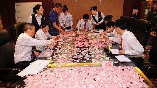 为什么银行员工,自己从来不把钱存银行,看完终