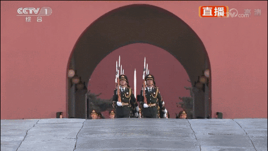 揭秘天安门广场升旗的有哪七大变化升旗号角如何诞生