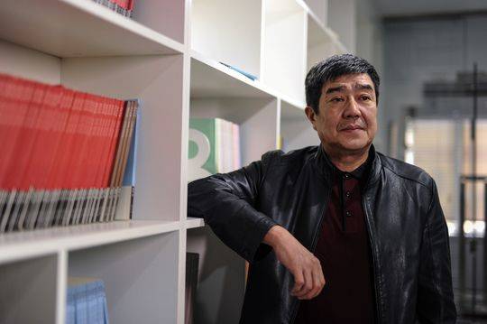 好友故事·文化圈|著名诗人梁平谈与华西的"好友情" 赞华西报人人文