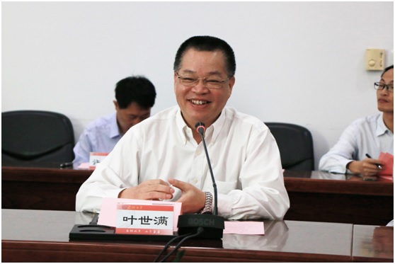 中国航空发动机集团总经理助理张姿一行来校交流