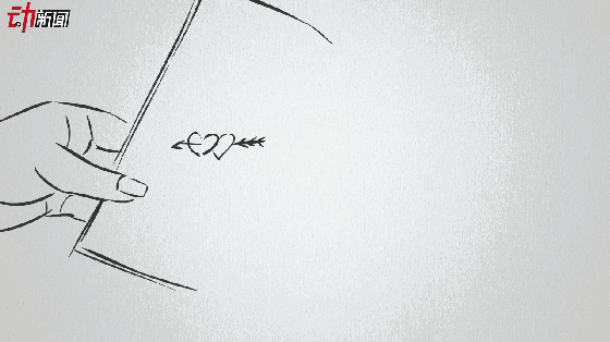 他会提前打车到我家,和我一起走路上学.