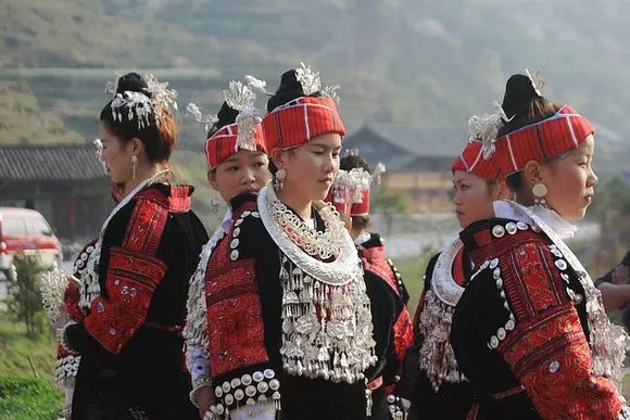 黔东南二月二祭桥节祭桥煮红蛋踩鼓吹芦笙