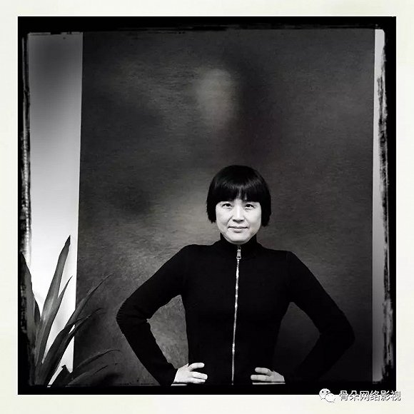 梦碎小马奔腾 但金燕率领她的"正在发生"蓄力出发