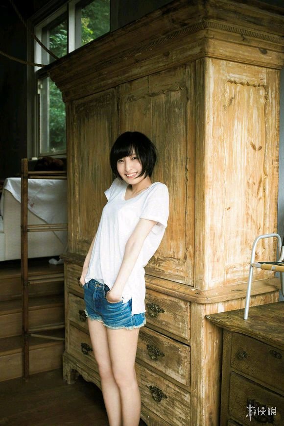 佐仓绫音首部写真集宣布加印但还是种田适合老子