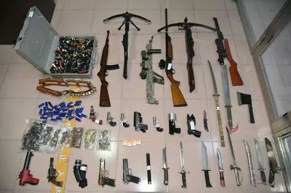 12把枪947发子弹168人年薪百万高管癌症晚期患者带头黑龙江破获特大