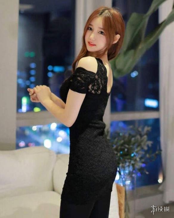 让人兽血沸腾的"大胸肌"!韩国美女主播朴佳琳美照