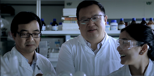 缅怀植物学家钟扬:一个心怀家国的“善梦者”|复旦大学|钟扬|博士生_新浪科技_新浪网