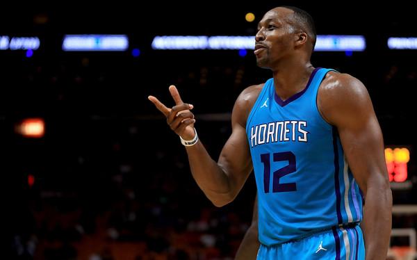 霍华德:我今晚运气不错,因为是我女儿的生日