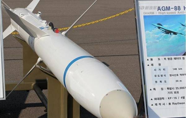 韩国航展高调公布美制武器 gbu-31炸弹曾愧对中国犯下恶行_手机新浪网