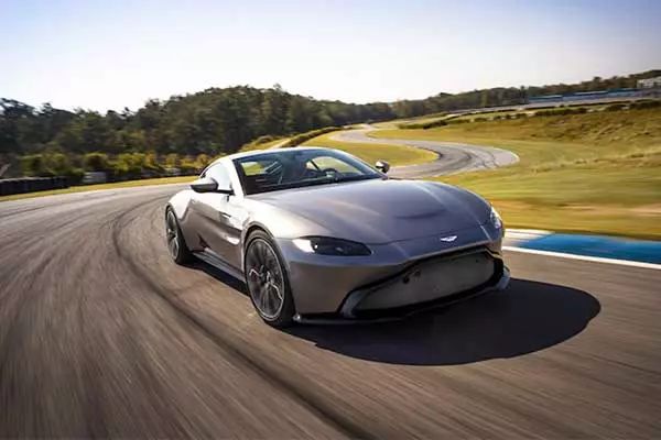 2018.01.13寰球汽车联播快讯--国内外汽车新闻