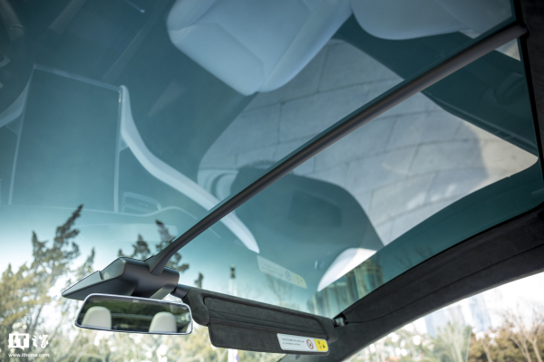特斯拉model x五天长试驾:爱上只需一眼__财经头条