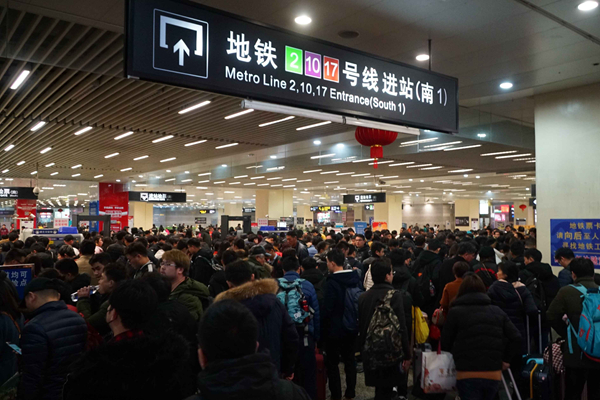 每天疏散二三十万返程客流 上海虹桥枢纽是这样做到的