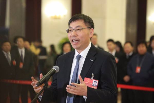 "中国服务器之父"孙丕恕:信息产业飞速发展 3家企业进前5