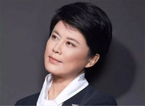 吃人血馒头的王利芬,为什么是央视创业帮里最失败的那一个