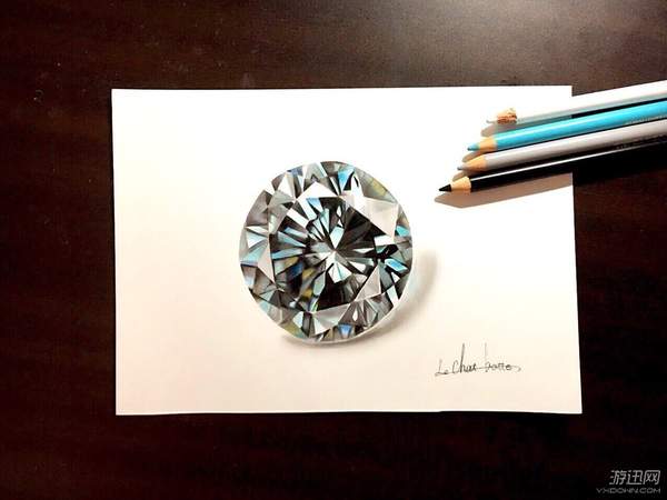 以假乱真!日本15岁画师用铅笔画出了一颗"真"钻石