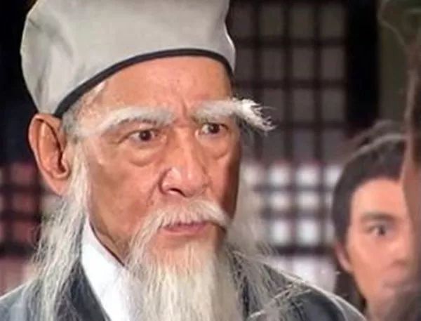 陈鸿烈在《金枝欲孽》饰演孙白杨之父孙清华 2009年陈鸿烈在情景喜剧