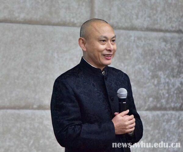 蹇宏:做新时代创业热潮中的破浪者