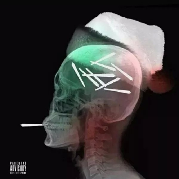 网上流传的《圣诞夜》单曲封面有"家长指导标识(图片来源:央视网微博
