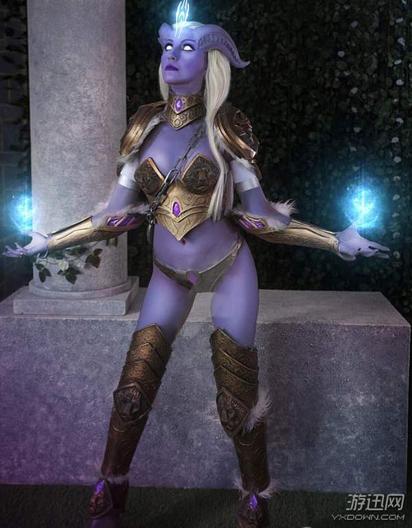 美女cos魔兽德莱尼暗夜精灵大胸妹子新年送福利