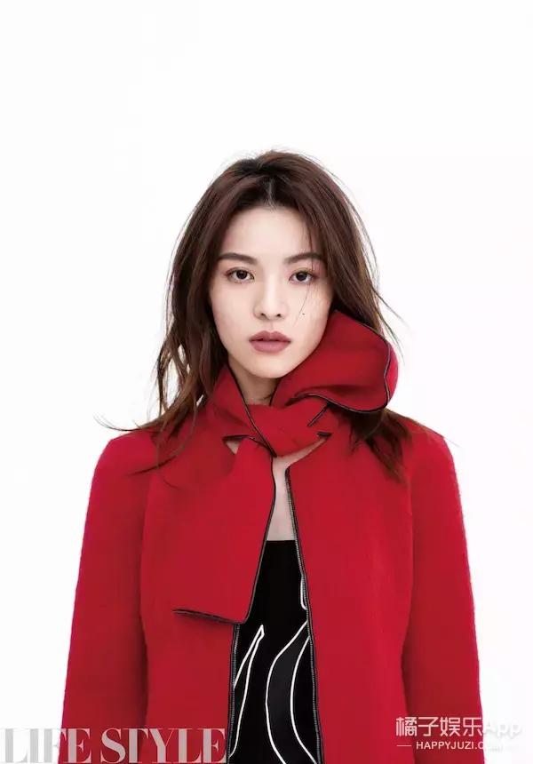 钟楚曦的圆寸造型,简直要掰弯我!