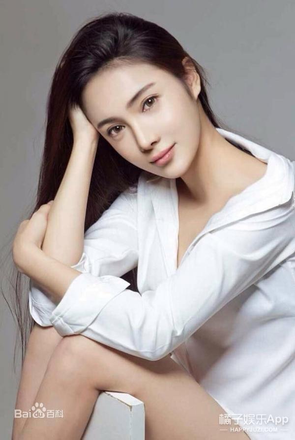 演员任娇坠楼身亡调查后续进展 经纪人称属意外事故