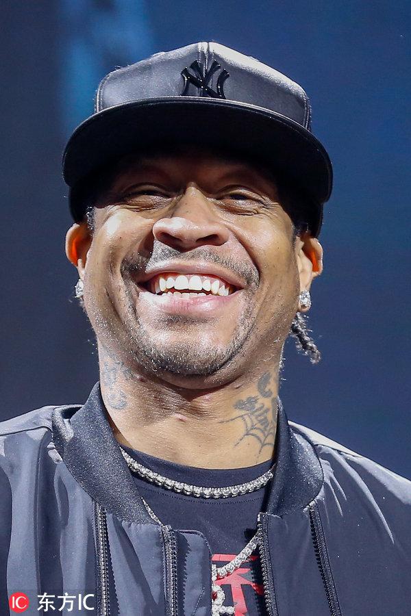 艾弗森2018中国行见面会 答案怎么胖成奥尼尔了?