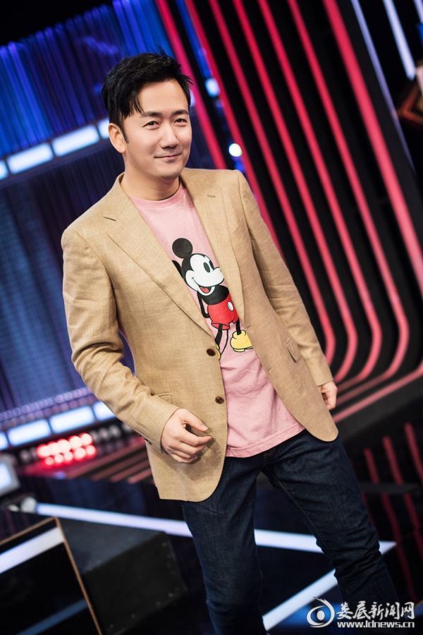 王太利做客《吐槽大会》与肖央调侃大秀兄弟情