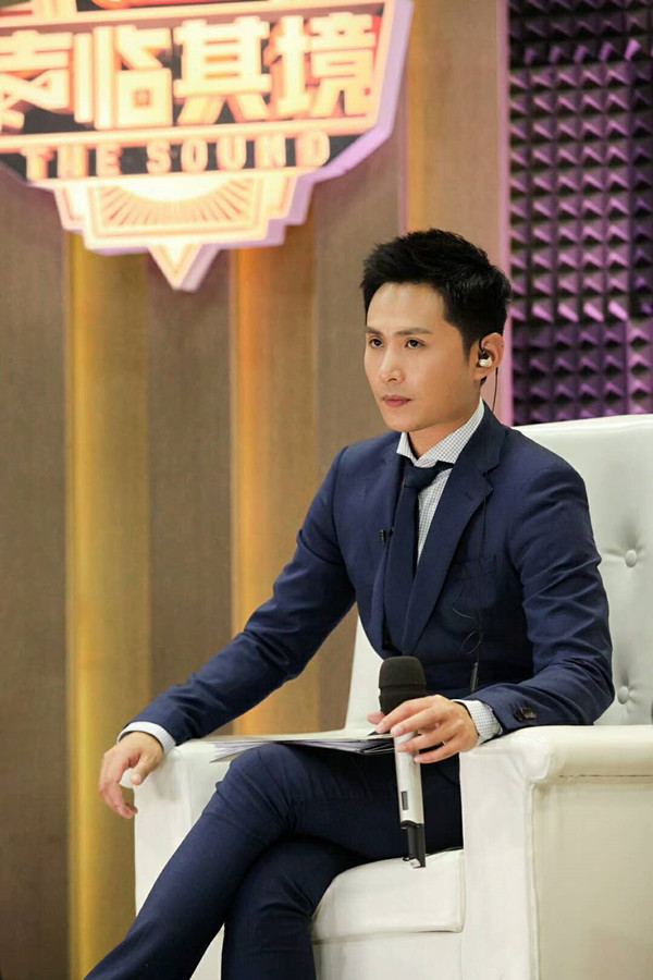 专访|边江:一名优秀的配音演员,要花更多工夫在录音棚外|声临其境