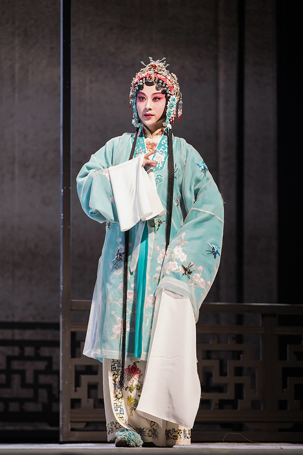 "南戏之祖"《琵琶记》修复再现,主演黎安十年磨一戏