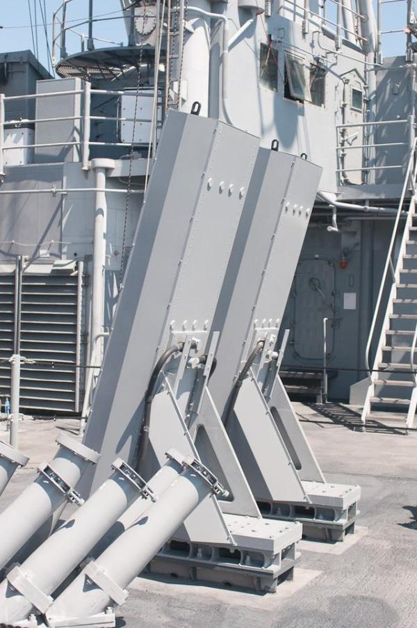 澳大利亚负责发射器部分,美方则负责新型主动诱饵弹.