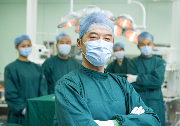 体检行业爆丑闻!护士假冒医生,抽血不检查直接