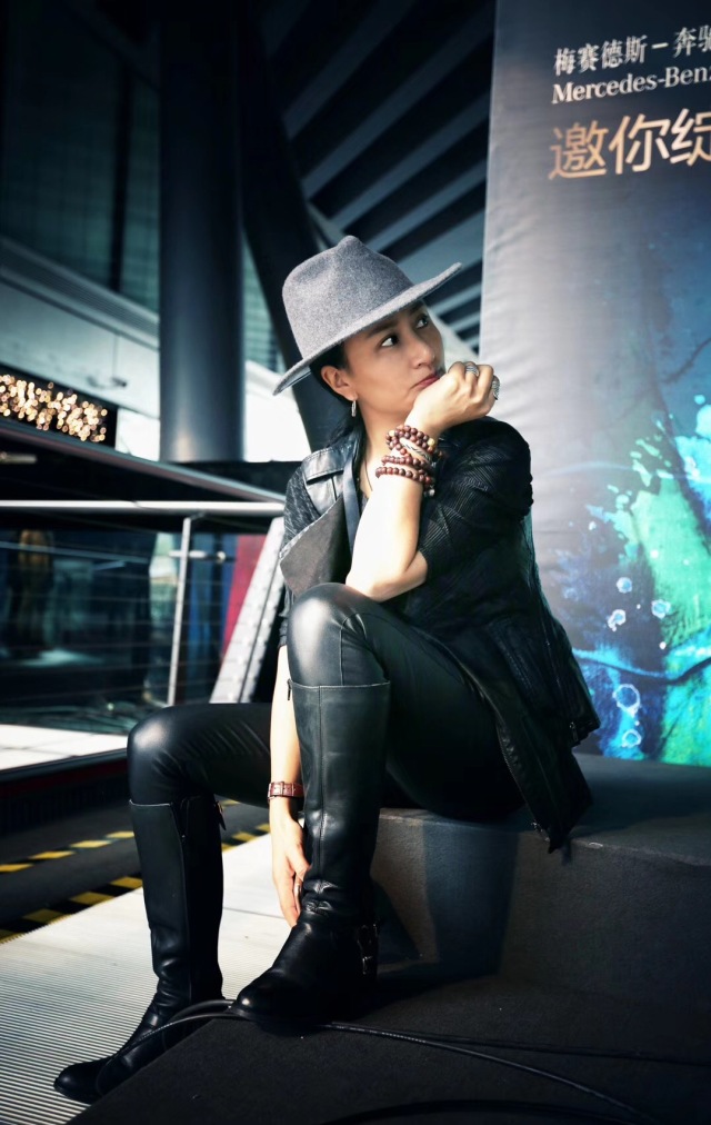 微专访阿佳娜姆遇见灵魂以态度决定理想的高度