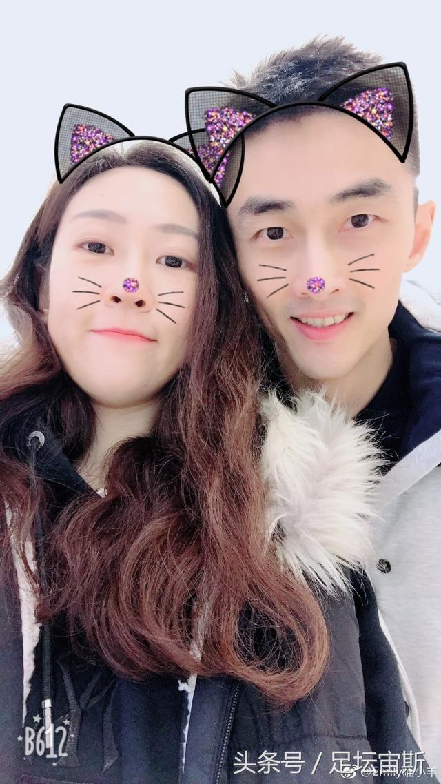 郎才女貌!中国排球2大离婚国手热恋激吻 女排大将"威胁"交赎金