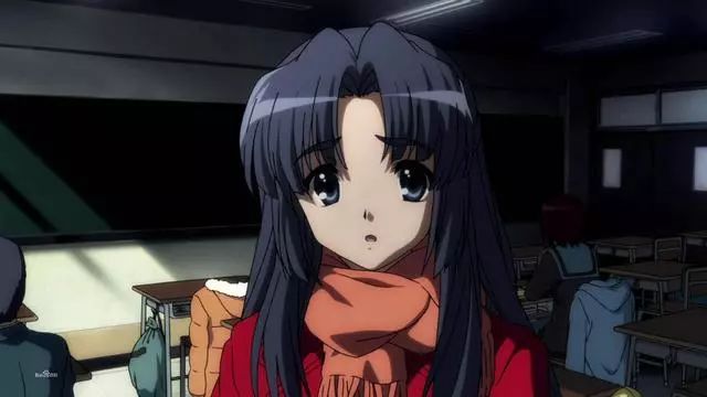 1年5班中谷口最为推崇的a  美少女,总是笑容可掬,性格好得没话说,黄金