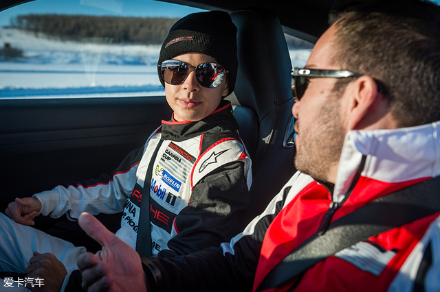 可塑之才 访保时捷中国青年车手陆文龙