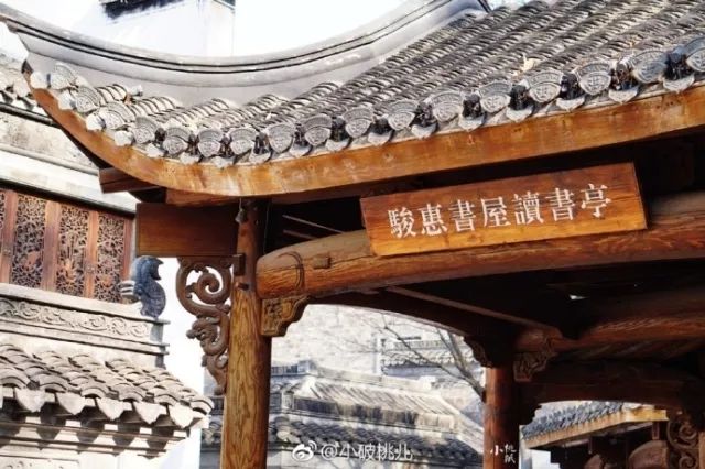 你整理出了南京各具特色的书店清单与其宅在家里玩手机,不如去书海中