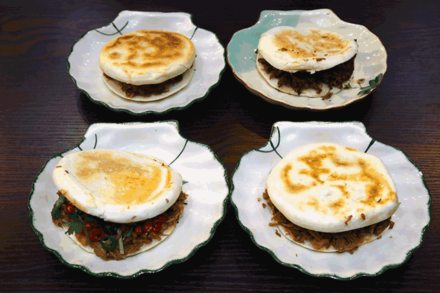 醪糟黑乎乎口感超绵的灰豆子酸甜可口——甜胚子这么多的美食你能不为