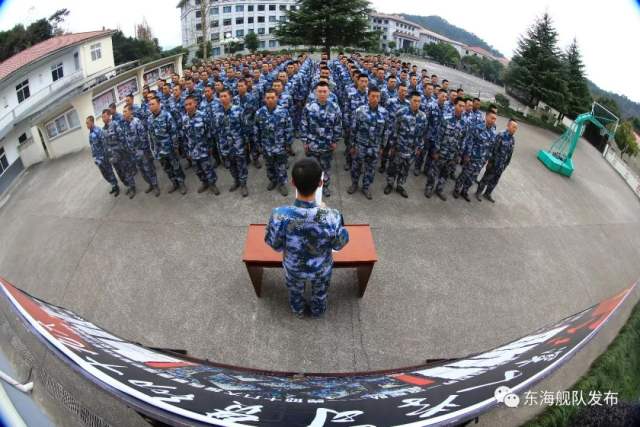 东海舰队新兵下连啦小老虎正式上岗