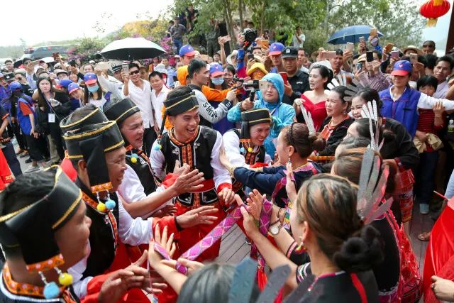 精彩回顾 | 海南昌江万人相亲大会圆满落幕,独家美照大放送!