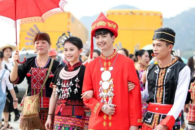 精彩回顾 | 海南昌江万人相亲大会圆满落幕,独家美照大放送!