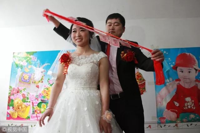 农村剩男:没有房,连二婚媳妇都娶不上