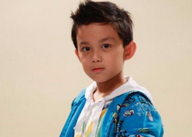 吴磊三岁出道如今成年,颜值反而重回幼时?小奶狗系男友就是这般