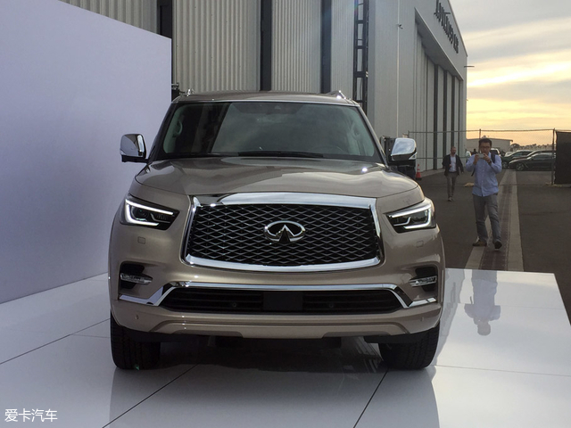2017洛杉矶车展:新款英菲尼迪qx80亮相