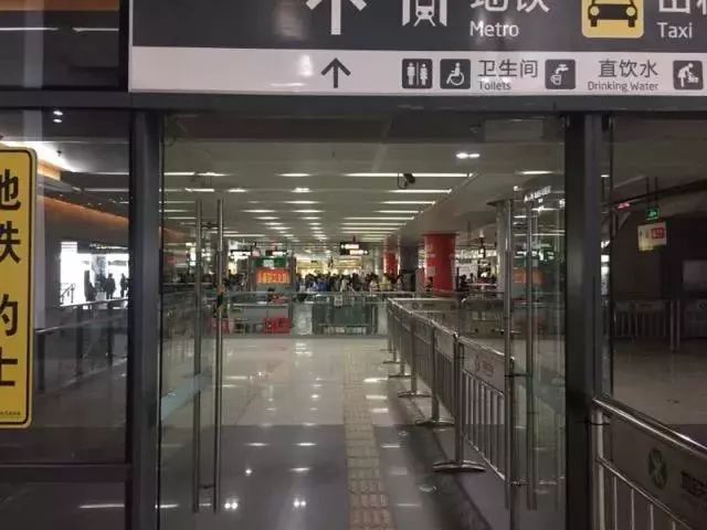 民治人注意今日起深圳北站地铁站部分区域将临时封闭配合改造