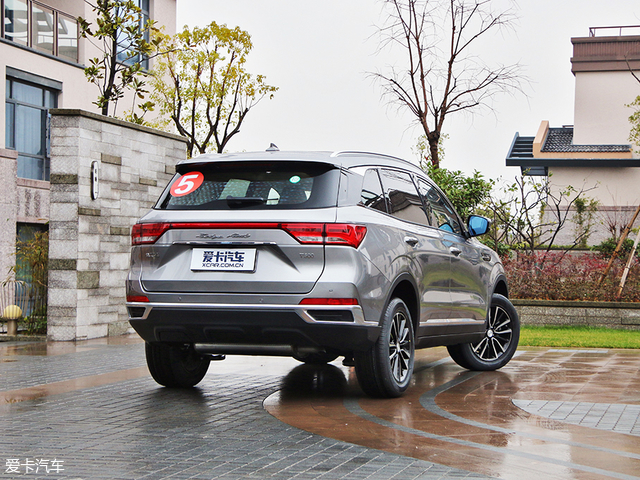 不只是填空补缺 爱卡汽车实拍众泰t500