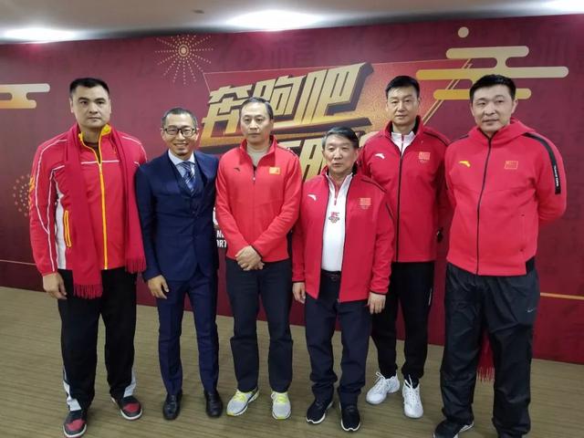 宫鲁鸣与郑武应邀参加国家体育总局主办的"奔跑吧,新时代"晚会录制