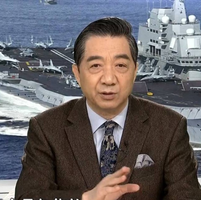 美国要发展七万吨航母?张召忠:这纯粹就是为了忽悠中国!