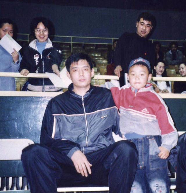 再相逢 赵睿的童年照里竟然有他?