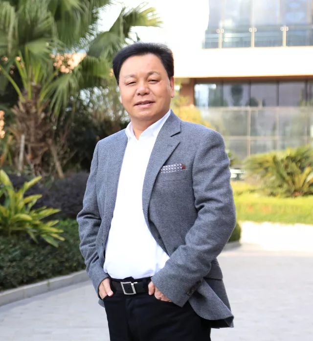 【代表寄语新时代】加强未检工作和对企业家合法权益的保护|邱光和